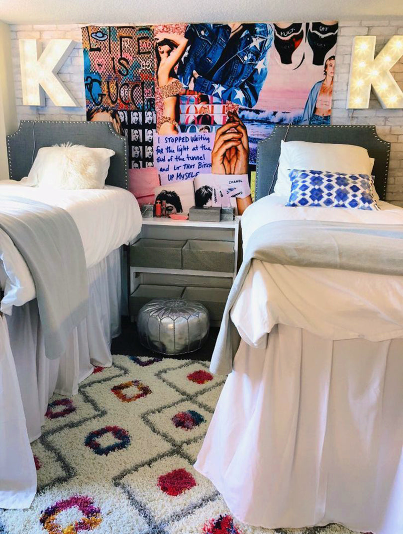 Neon signs for dorm rooms