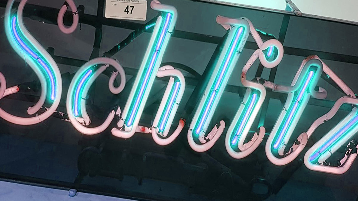 Schlitz neon sign Bar Neon Sign