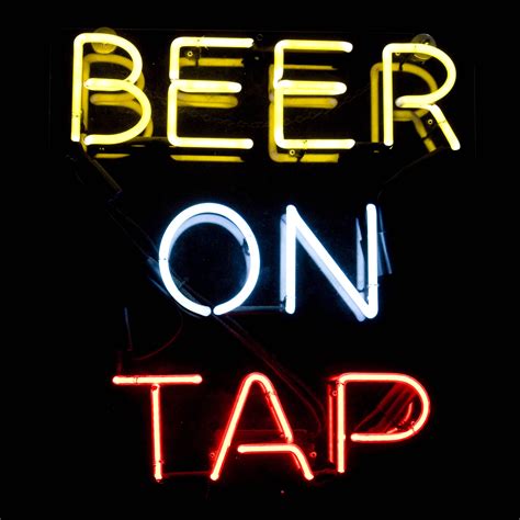 Beer on tap neon sign