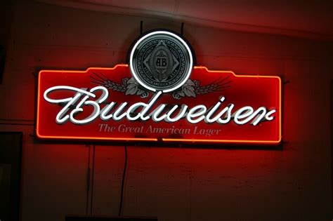 Light Up Signs: Beer Signs, Bar Signs, Taproom Signs – Neon Factory
