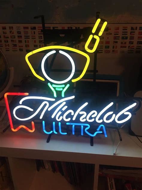 Michelob ultra golf sign