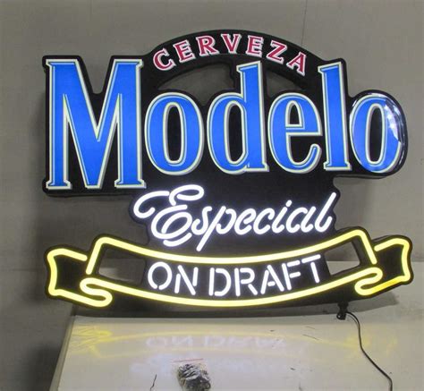 Modelo especial neon sign