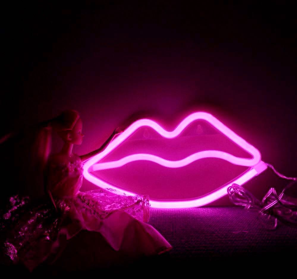 Sale Pink Lips Neon Sign